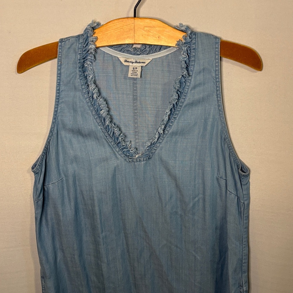 Tommy Bahama Sleeveless Denim Shift Dress V neck Size Small Blue - Picture 2 of 7